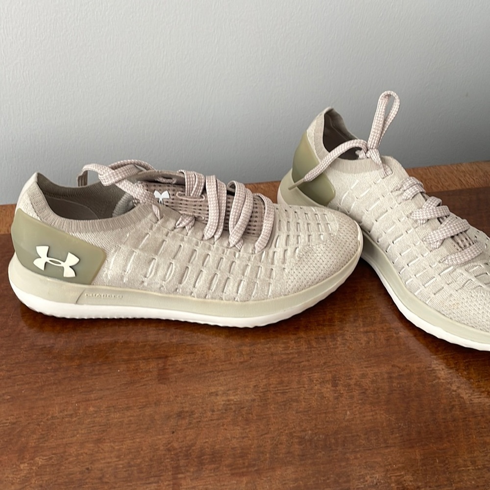 Under armour tennis shoes